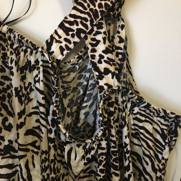 Crossback Big Cat Print Rayon Halter Top - Picture 6 of 13
